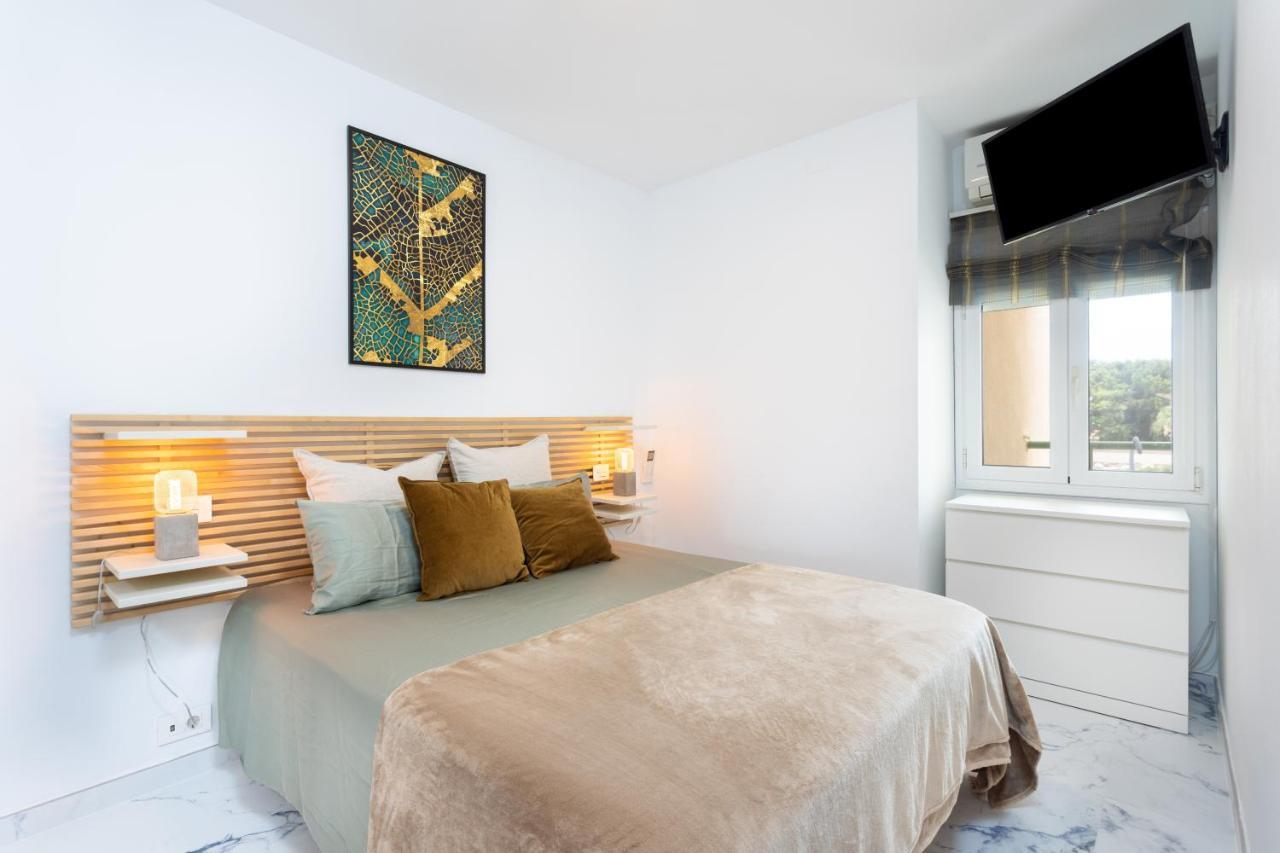 Cozy 1St Sea Line Apartment In The Quiet Area Los Cristianos  Exterior photo